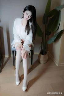 电影海报一个悲伤而美丽的世界