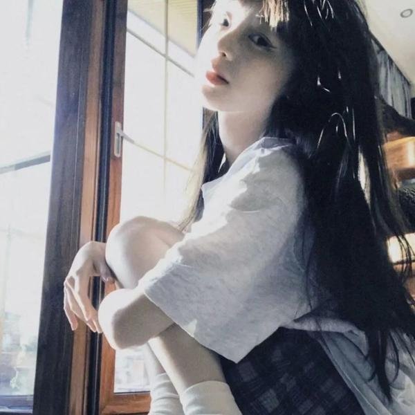 明星李峰